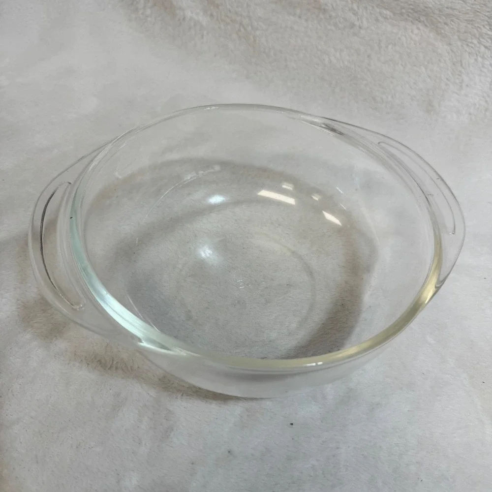 Vintage Pyrex Clear Glass Mixing Bowl with Handles 1 1/2 Quart 722 D-33
